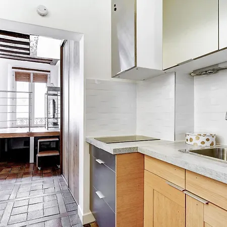 Bnbnova - Charming Near Notre-dame & Marais Apartmán Paříž